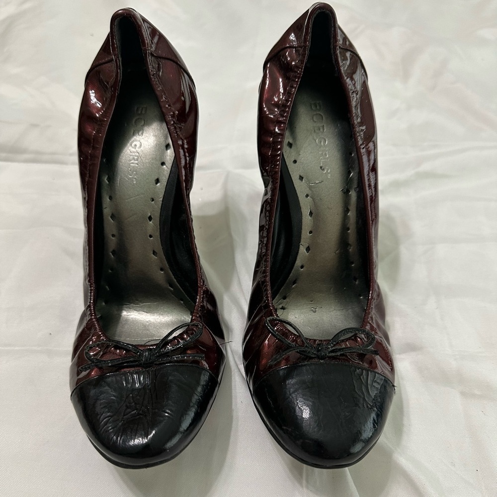 BCBG women high heels size 8.5